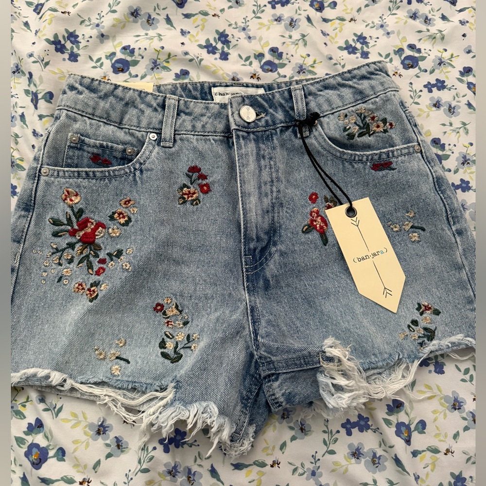 Embroidered floral denim shorts